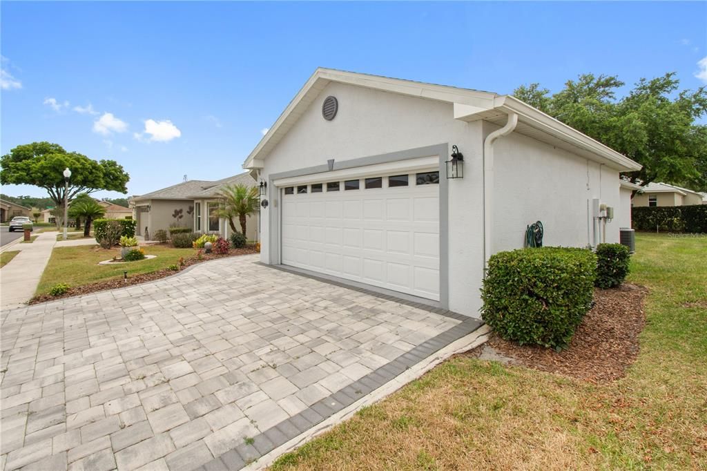For Sale: $297,000 (2 beds, 2 baths, 1251 Square Feet)