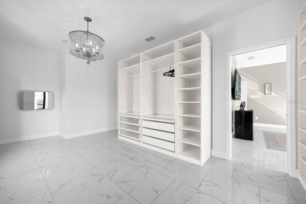 En Renta: $4,299 (5 camas, 3 baños, 3053 Pies cuadrados)