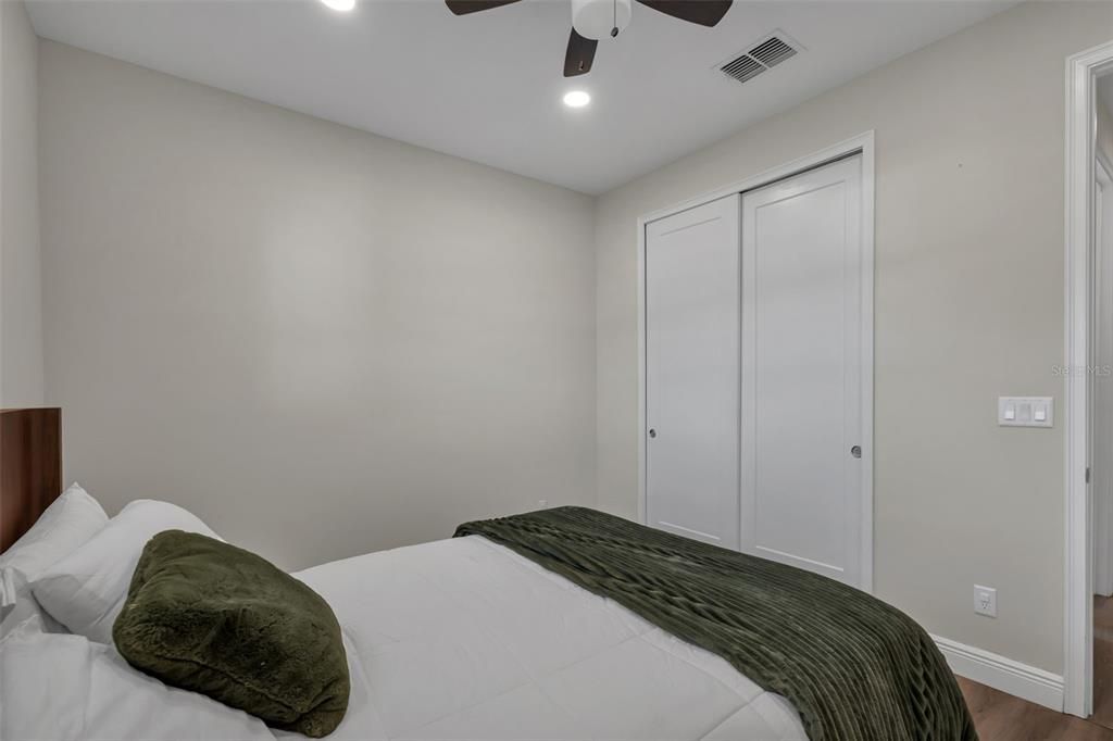 For Sale: $575,000 (3 beds, 3 baths, 2260 Square Feet)