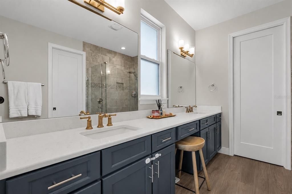 For Sale: $575,000 (3 beds, 3 baths, 2260 Square Feet)
