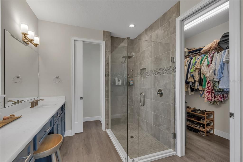 For Sale: $575,000 (3 beds, 3 baths, 2260 Square Feet)