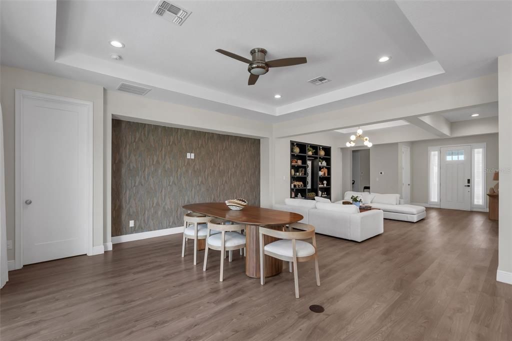 For Sale: $575,000 (3 beds, 3 baths, 2260 Square Feet)
