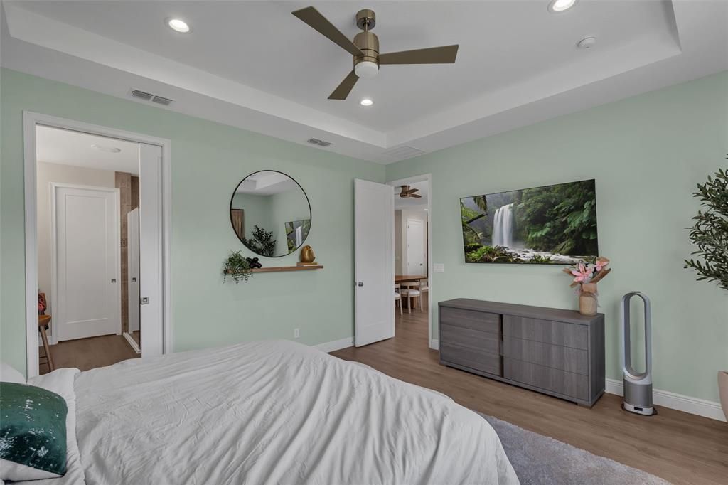 For Sale: $575,000 (3 beds, 3 baths, 2260 Square Feet)