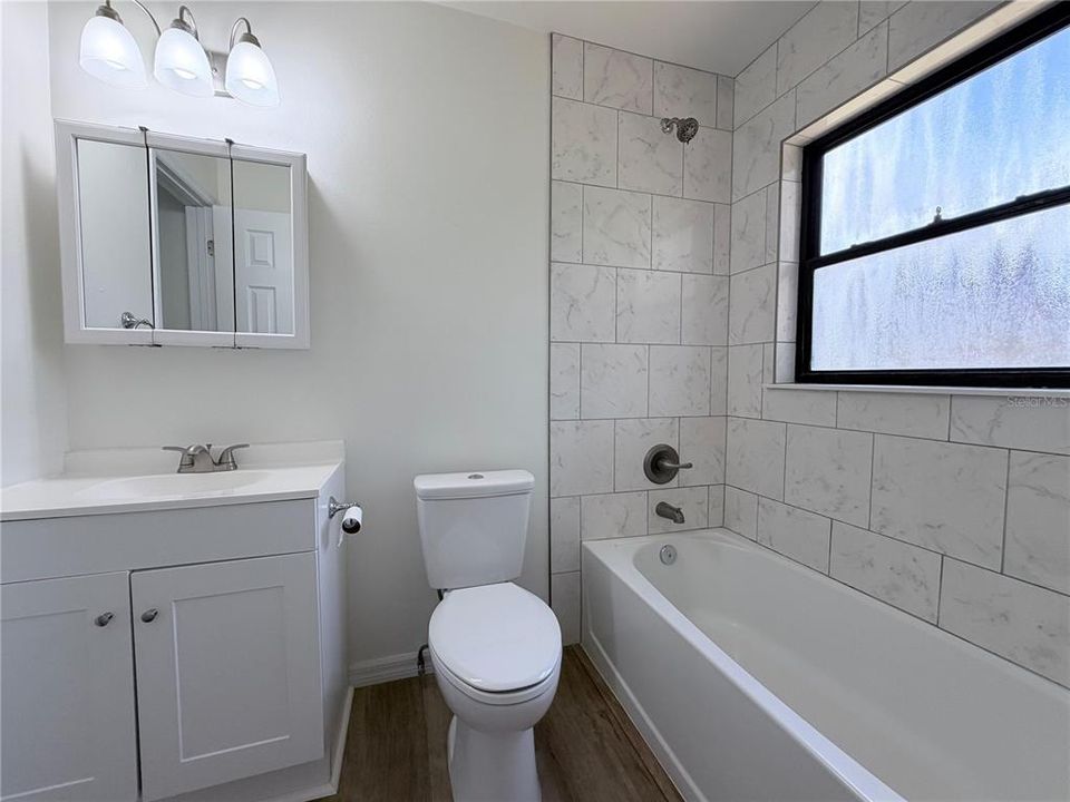 En Renta: $1,500 (2 camas, 1 baños, 1053 Pies cuadrados)