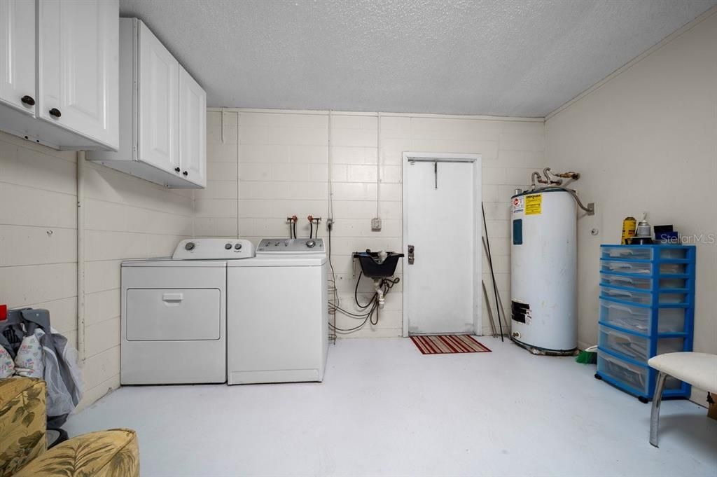 En Venta: $189,000 (3 camas, 2 baños, 1421 Pies cuadrados)