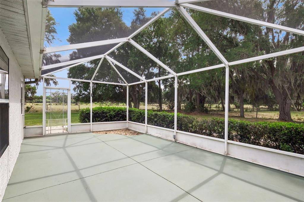 En Venta: $220,000 (3 camas, 2 baños, 1250 Pies cuadrados)