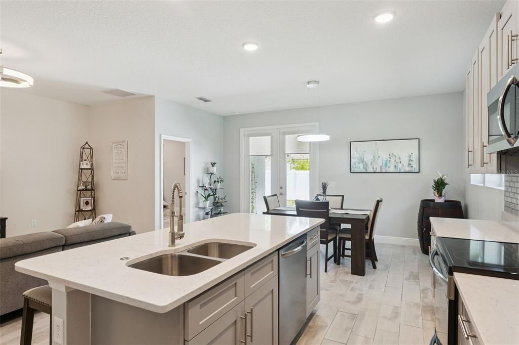 待售: $509,900 (3 贝兹, 3 浴室, 1905 平方英尺)