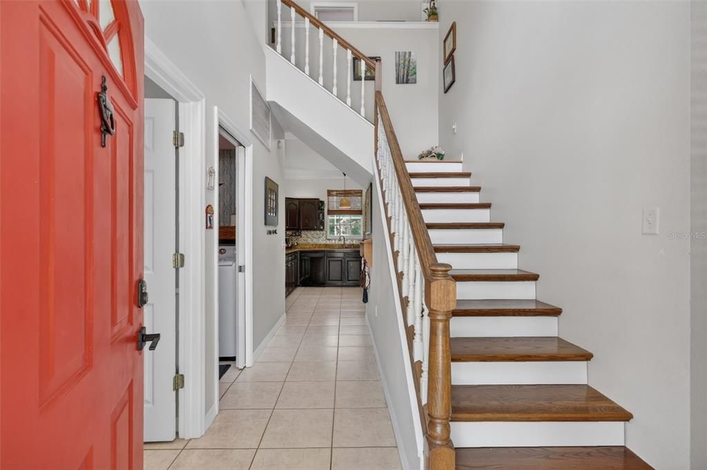 For Sale: $575,000 (3 beds, 2 baths, 2086 Square Feet)