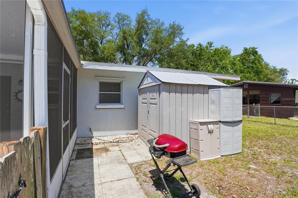 Activo con contrato: $349,000 (2 camas, 1 baños, 1000 Pies cuadrados)