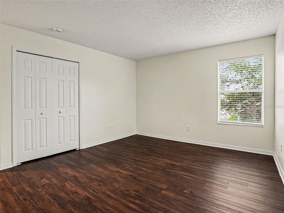For Sale: $509,900 (5 beds, 3 baths, 2698 Square Feet)