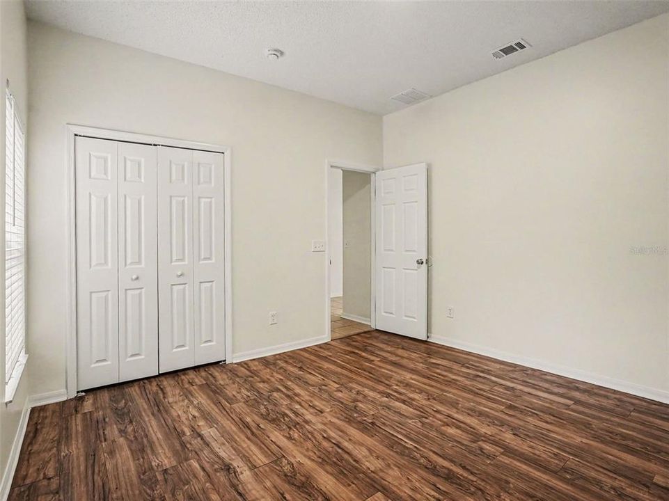 For Sale: $509,900 (5 beds, 3 baths, 2698 Square Feet)