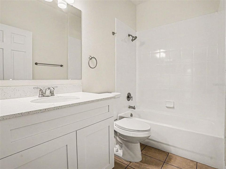 For Sale: $509,900 (5 beds, 3 baths, 2698 Square Feet)