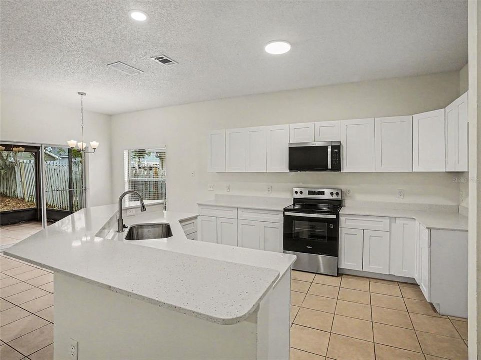 For Sale: $509,900 (5 beds, 3 baths, 2698 Square Feet)