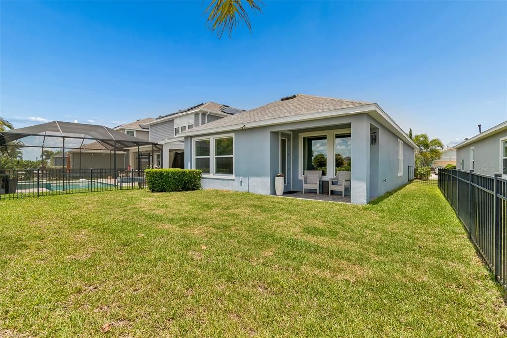 Activo con contrato: $349,000 (3 camas, 2 baños, 1544 Pies cuadrados)