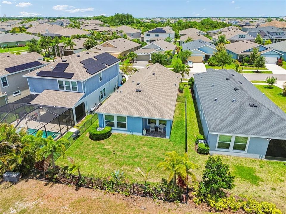 Activo con contrato: $349,000 (3 camas, 2 baños, 1544 Pies cuadrados)