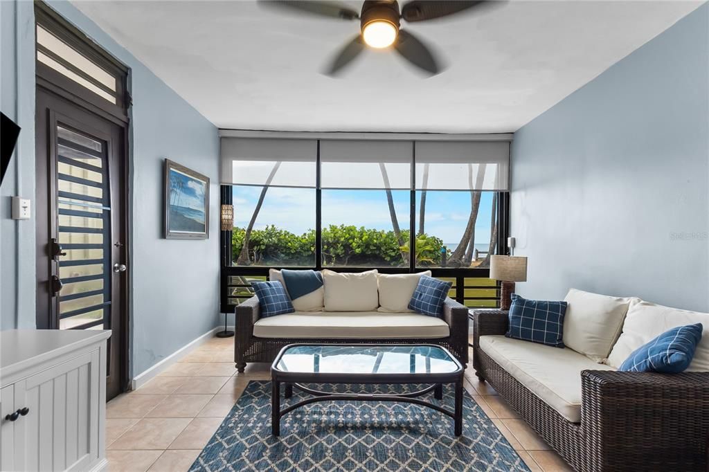 For Sale: $539,000 (2 beds, 2 baths, 1391 Square Feet)