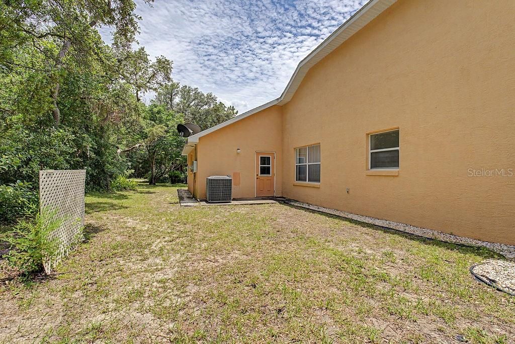 For Sale: $565,000 (4 beds, 2 baths, 2443 Square Feet)