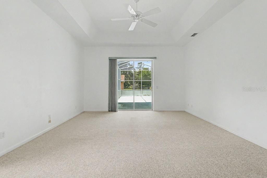 For Sale: $565,000 (4 beds, 2 baths, 2443 Square Feet)