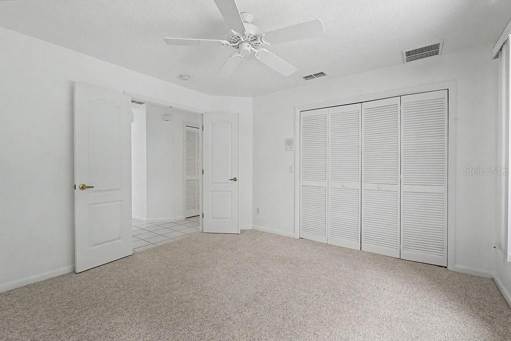 For Sale: $565,000 (4 beds, 2 baths, 2443 Square Feet)