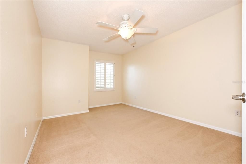 For Rent: $3,395 (3 beds, 2 baths, 2099 Square Feet)