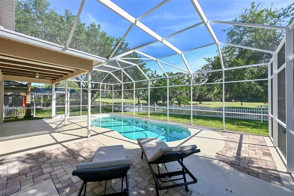 For Rent: $3,395 (3 beds, 2 baths, 2099 Square Feet)