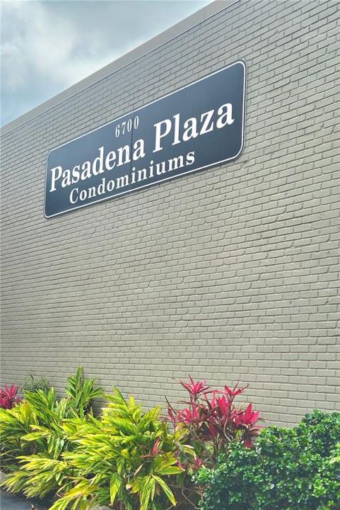 For Rent: $1,575 (2 beds, 1 baths, 755 Square Feet)