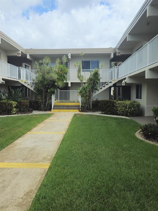 For Rent: $1,575 (2 beds, 1 baths, 755 Square Feet)
