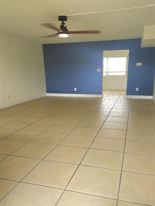 For Rent: $1,575 (2 beds, 1 baths, 755 Square Feet)