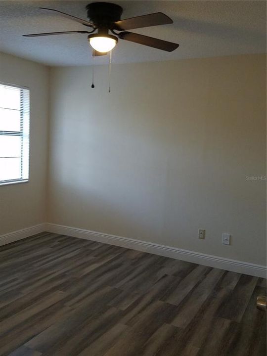 В аренду: $1,850 (3 спален, 2 ванн, 1159 Квадратных фут)