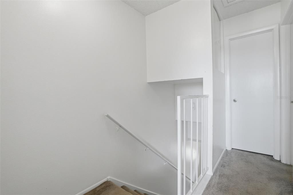 На продажу: $265,000 (2 спален, 2 ванн, 1092 Квадратных фут)