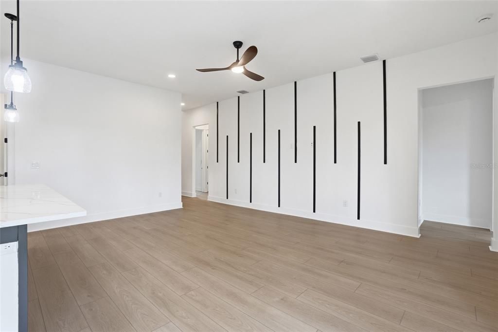 En Venta: $375,000 (3 camas, 2 baños, 1463 Pies cuadrados)