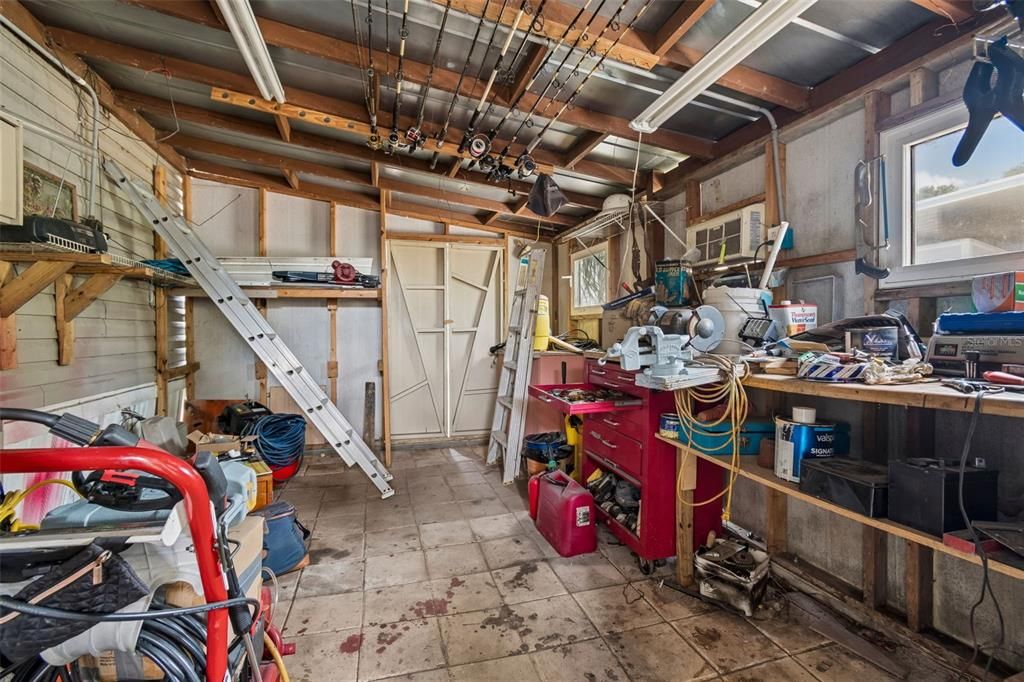 На продажу: $215,000 (3 спален, 2 ванн, 1431 Квадратных фут)