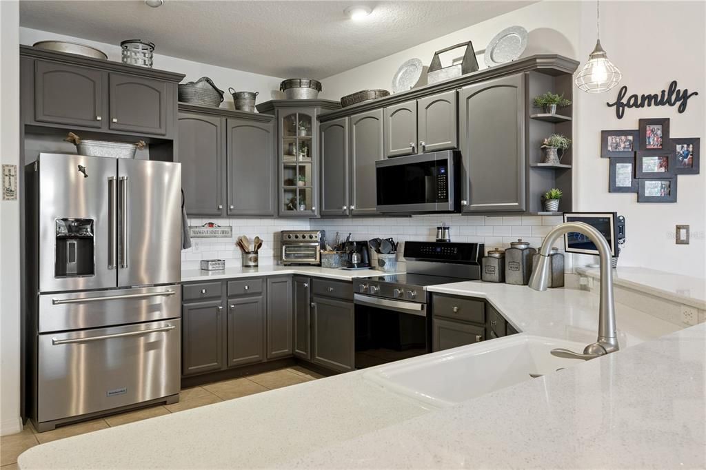 For Sale: $455,000 (4 beds, 2 baths, 2312 Square Feet)