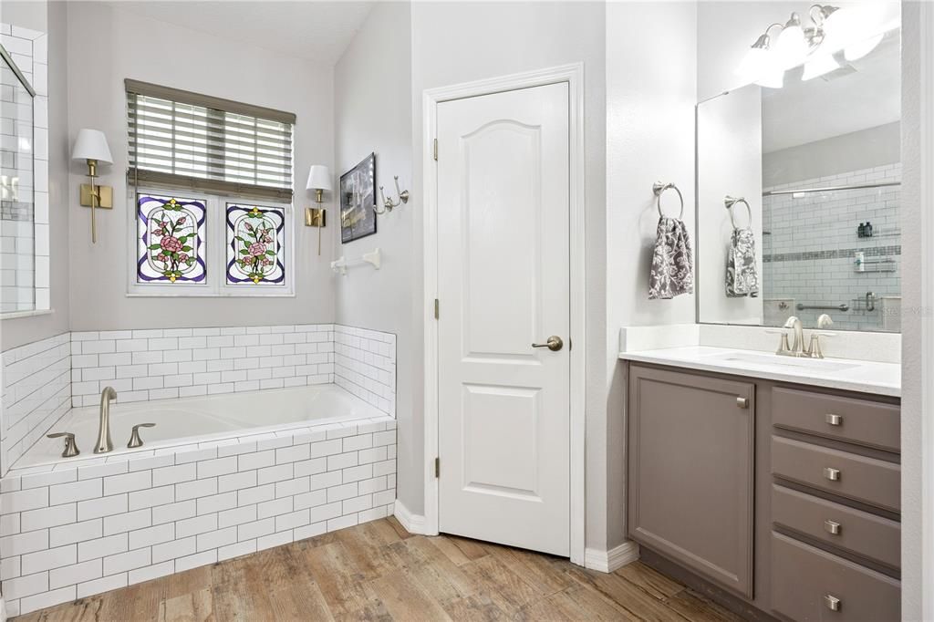 For Sale: $455,000 (4 beds, 2 baths, 2312 Square Feet)