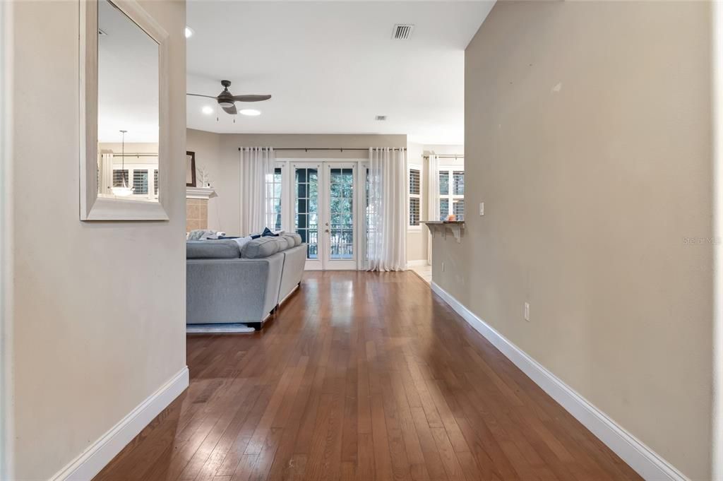 En Venta: $599,999 (4 camas, 3 baños, 3288 Pies cuadrados)