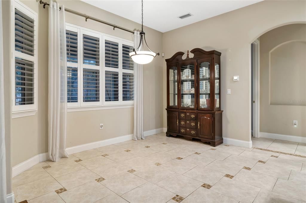 En Venta: $599,999 (4 camas, 3 baños, 3288 Pies cuadrados)