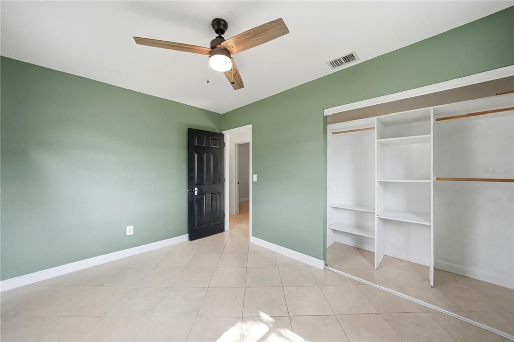 For Sale: $259,000 (4 beds, 2 baths, 1594 Square Feet)