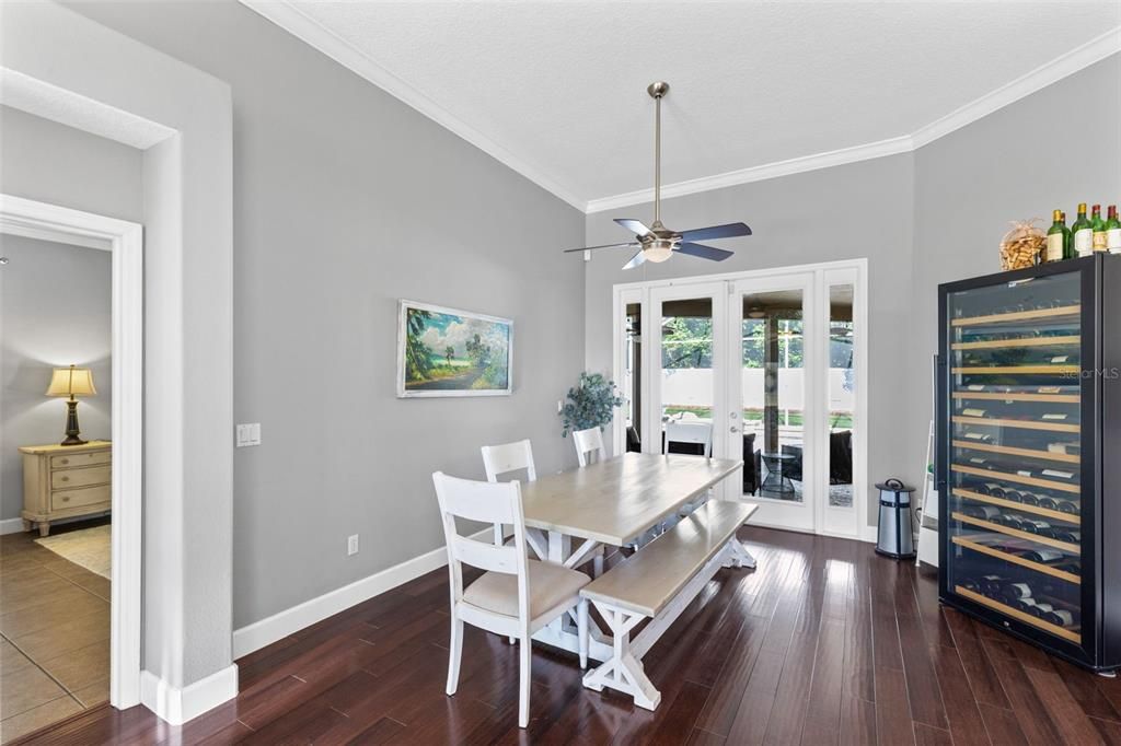 For Sale: $739,900 (4 beds, 3 baths, 2433 Square Feet)