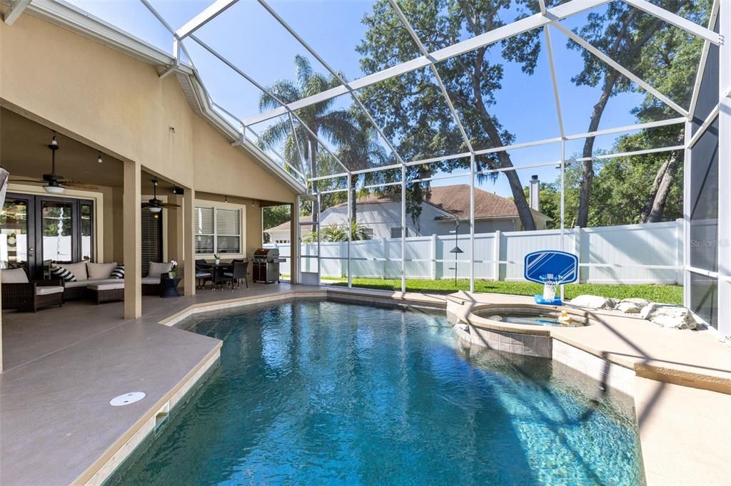 For Sale: $739,900 (4 beds, 3 baths, 2433 Square Feet)
