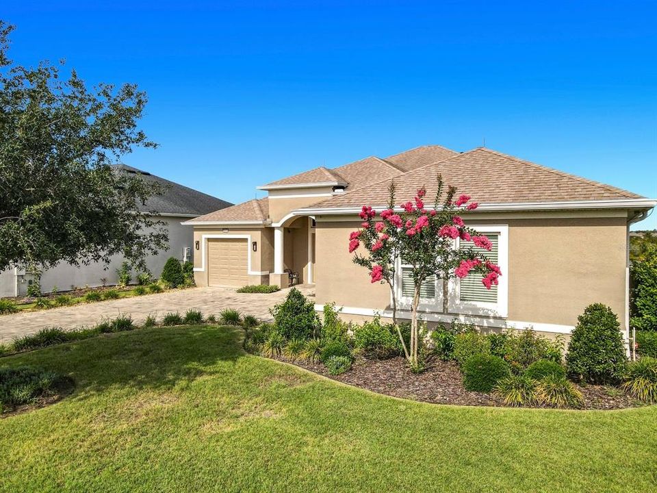 For Sale: $948,800 (3 beds, 3 baths, 3147 Square Feet)
