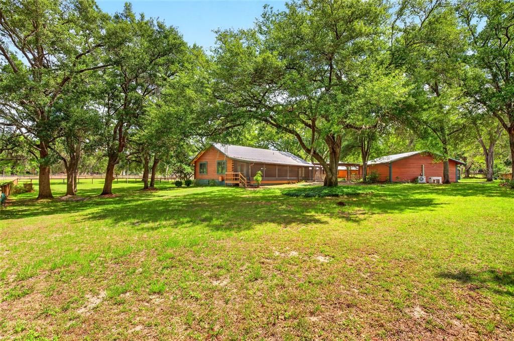For Sale: $699,900 (3 beds, 2 baths, 2832 Square Feet)