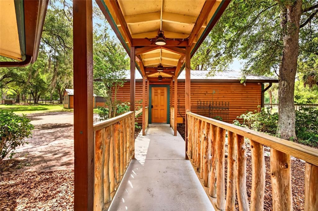 For Sale: $699,900 (3 beds, 2 baths, 2832 Square Feet)