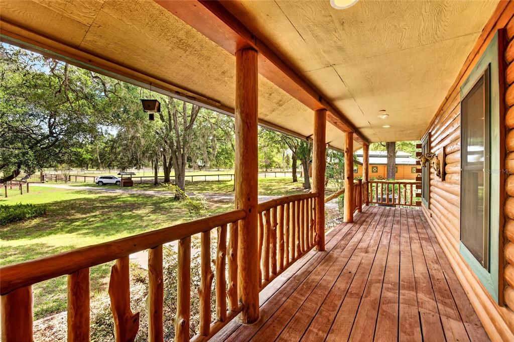 For Sale: $699,900 (3 beds, 2 baths, 2832 Square Feet)