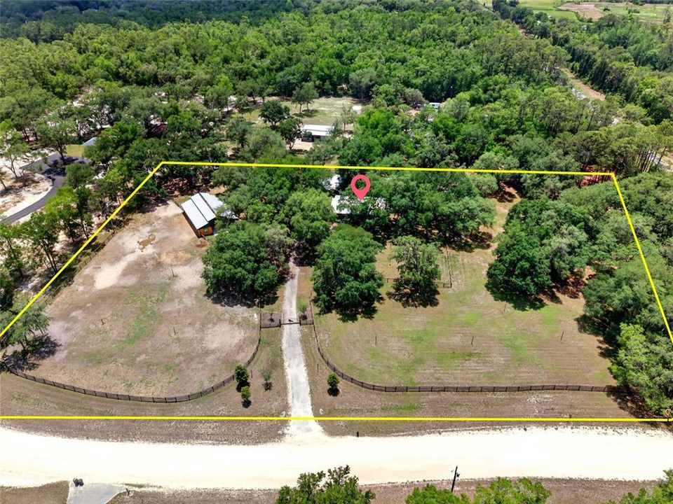 For Sale: $699,900 (3 beds, 2 baths, 2832 Square Feet)