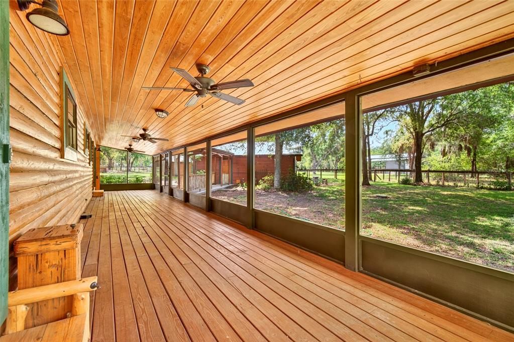 For Sale: $699,900 (3 beds, 2 baths, 2832 Square Feet)
