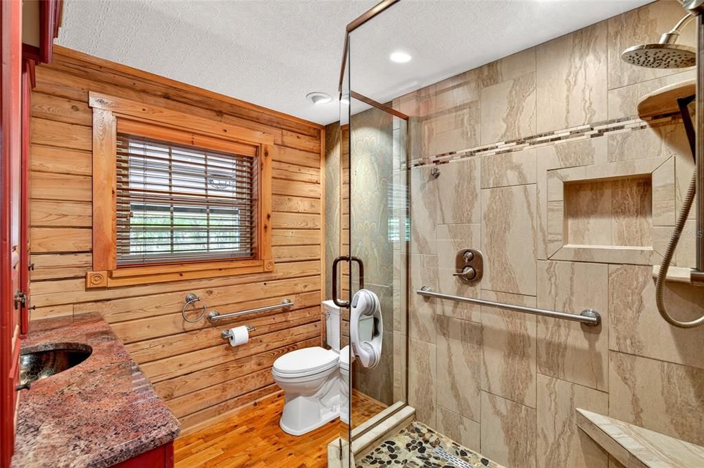 For Sale: $699,900 (3 beds, 2 baths, 2832 Square Feet)