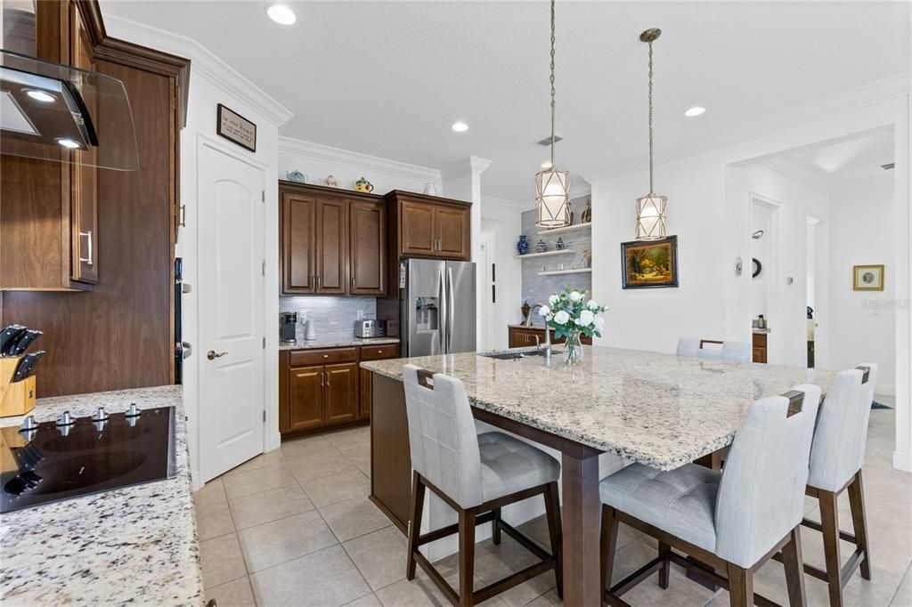 En Venta: $984,500 (4 camas, 3 baños, 2267 Pies cuadrados)