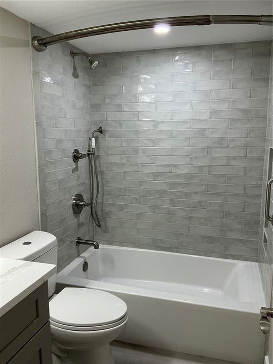 For Rent: $3,200 (2 beds, 2 baths, 1385 Square Feet)