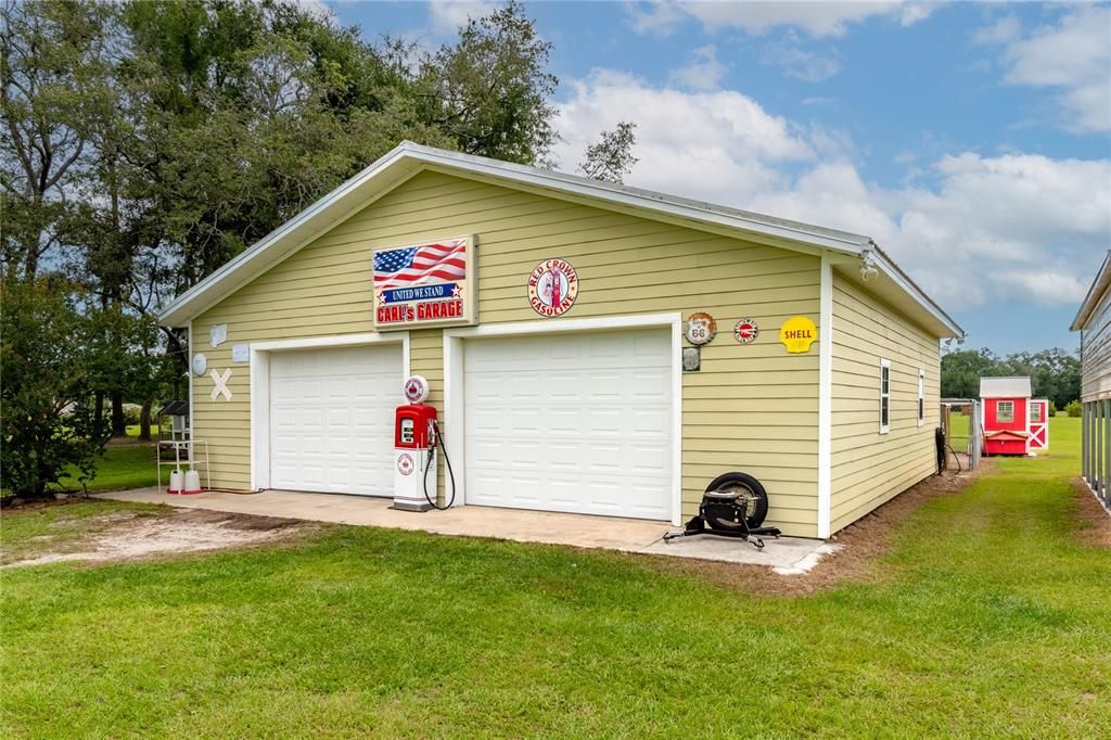 For Sale: $1,199,000 (4 beds, 3 baths, 2700 Square Feet)
