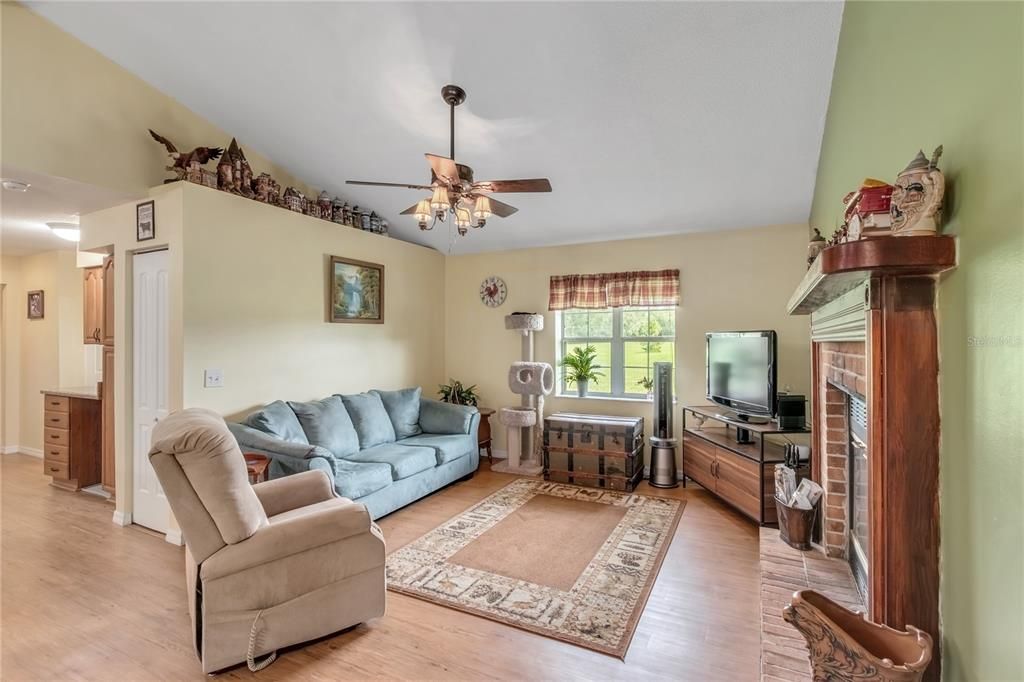 For Sale: $1,199,000 (4 beds, 3 baths, 2700 Square Feet)